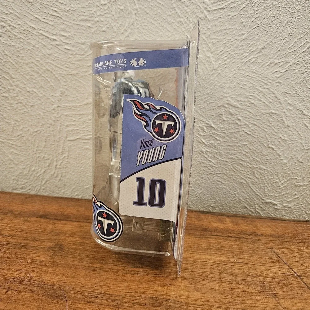 Mcfarlane‎ NFL Series 15 Vince Young Tennessee Titans Figure Football Figure